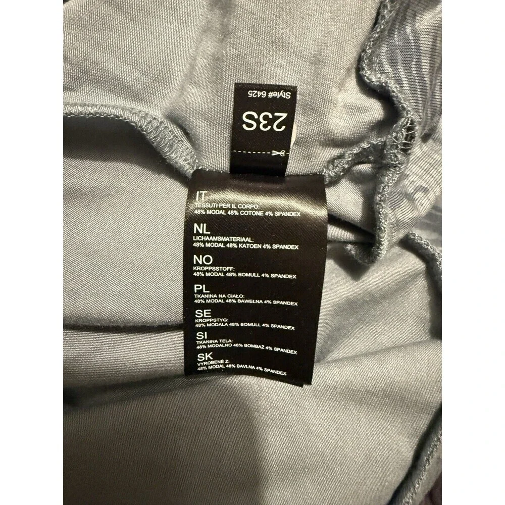 Kuhl SKYLA SKIRT Mini SIZE Large Workout Athleisure Performance - Picture 10 of 10